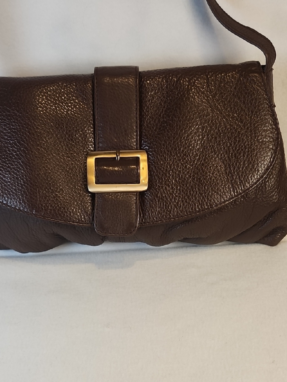Classic Brown Pebble Genuine Leather Shoulder Bag with Gold Buckle - Picture 2 of 16